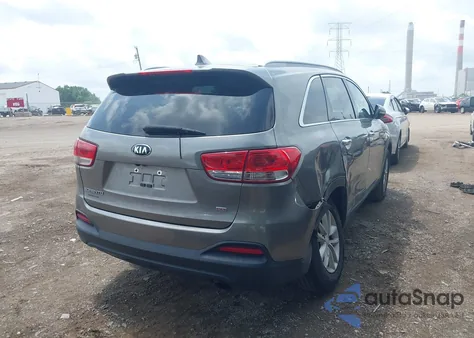 2018 Kia Sorento 2.4L Lx z USA, uszkodzony, nr VIN 5XYPG4A39JG404601